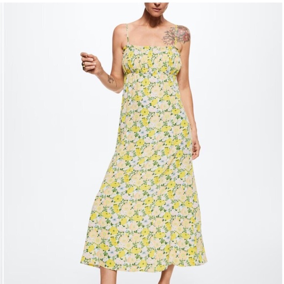 Dresses & Skirts - Floral Yellow Sundress with Spaghetti Straps